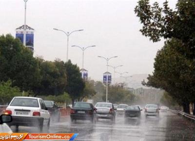 بارش باران در جاده های 10 استان