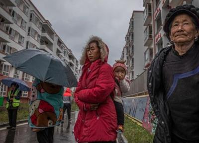 فقرزدایی کامل در چین، انتقال روستائیان به شهرهای کوچک (