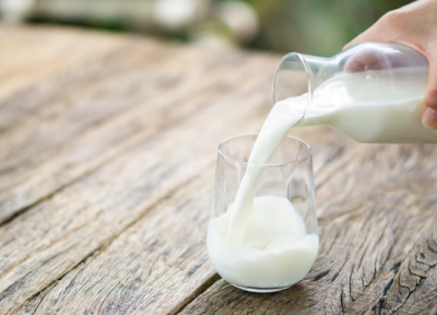 6 ماده غذایی که نباید با شیر خورد